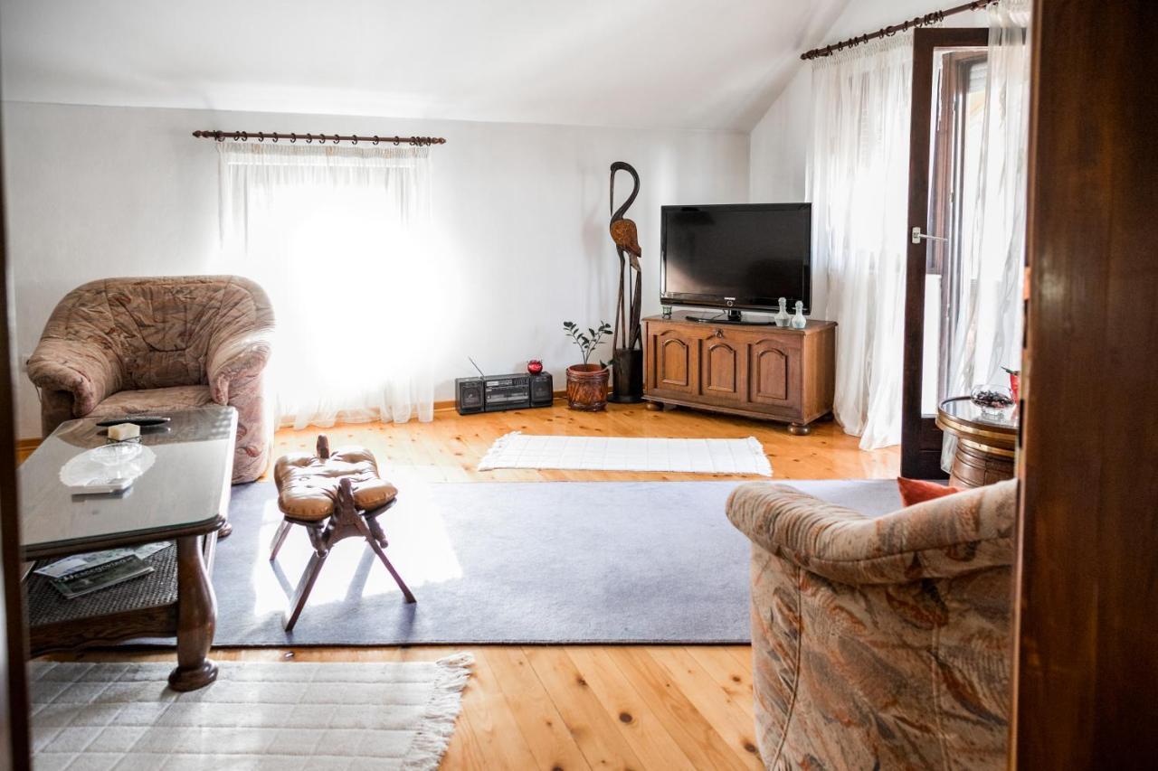 Apartment Ikar Mostar Eksteriør billede