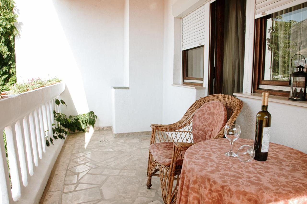 Apartment Ikar Mostar Eksteriør billede