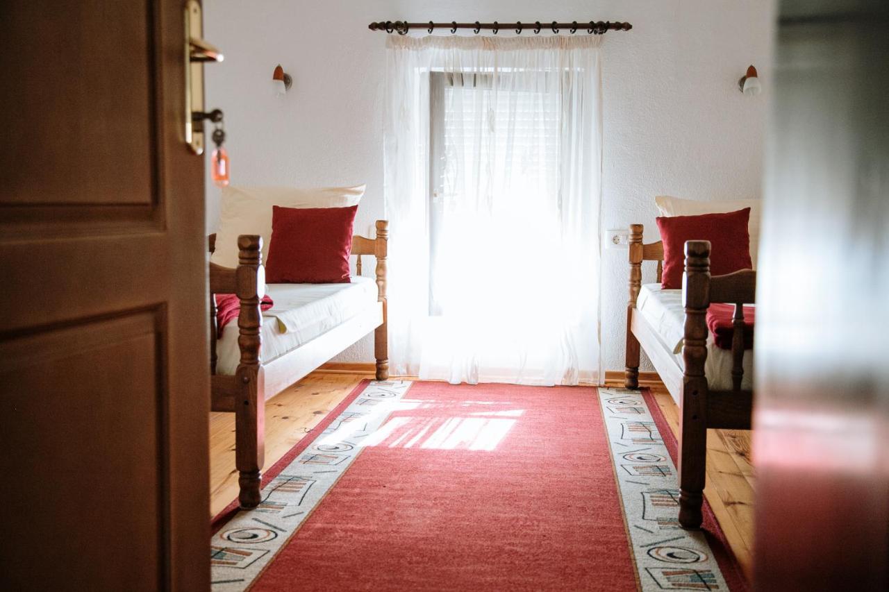 Apartment Ikar Mostar Eksteriør billede